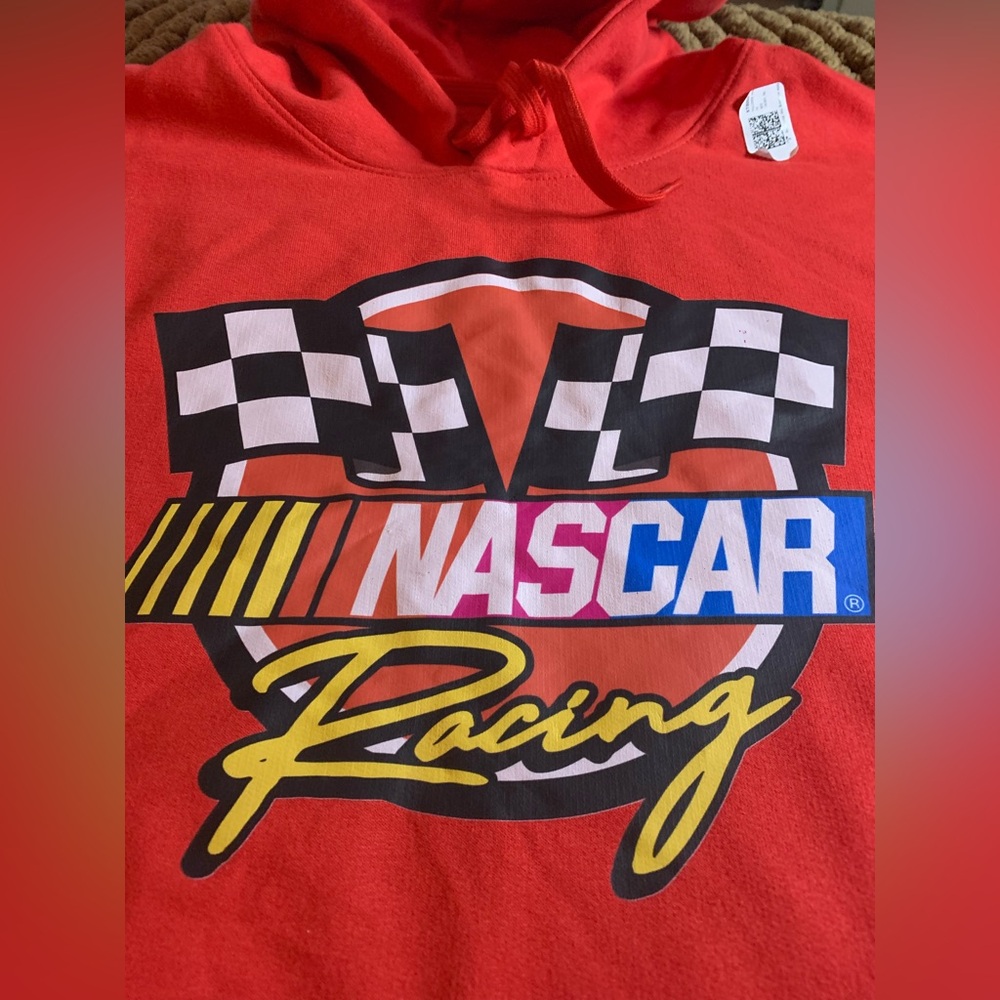 Nascar Bold Red hoodie - Picture 4 of 8